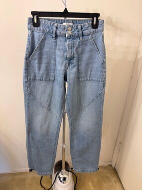 Forever 21 Light Wash High-Waist Bootcut Jeans